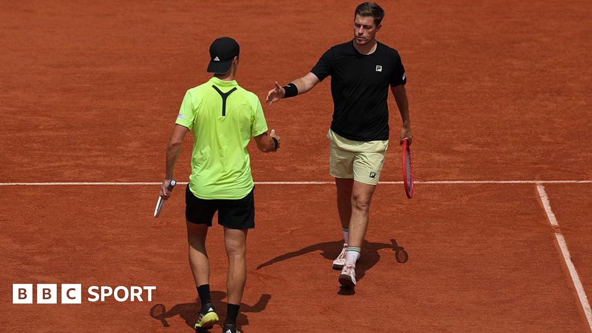 GB's Salisbury & Skupski reach French Open men's doubles final