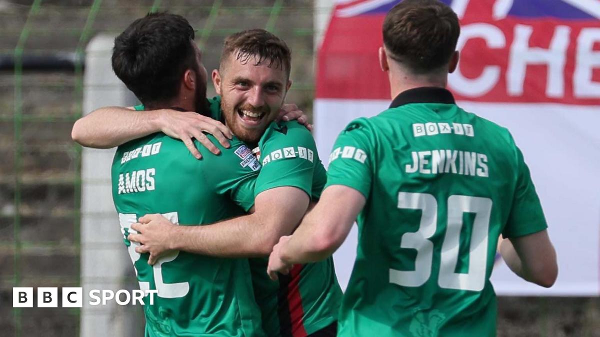 Glens, Carrick and Ports win as Reds and Coleraine draw