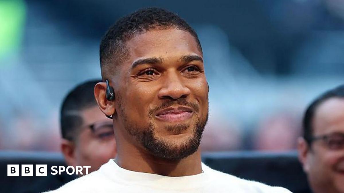 Anthony Joshua to have first fight since car crash