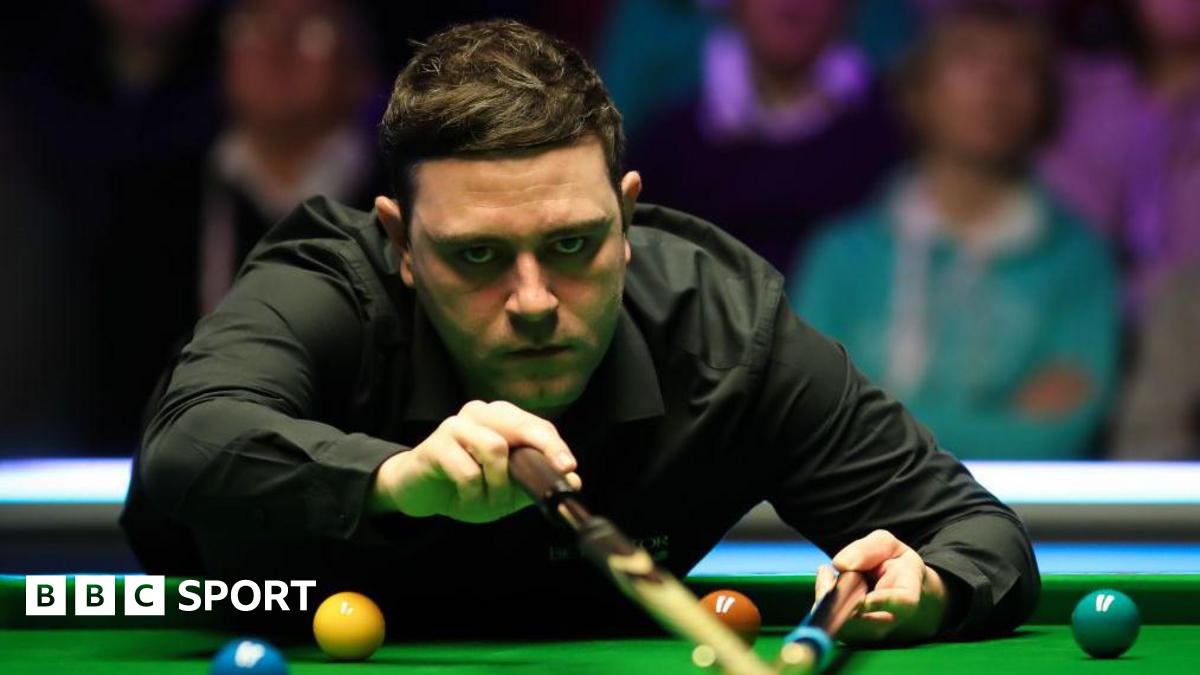 Mann recovers from car drama at the British Open