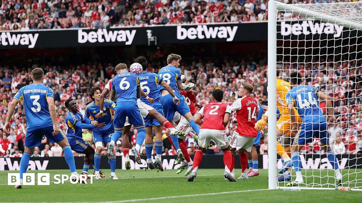 Arsenal Tops Premier League After 5-0 Leeds Rout