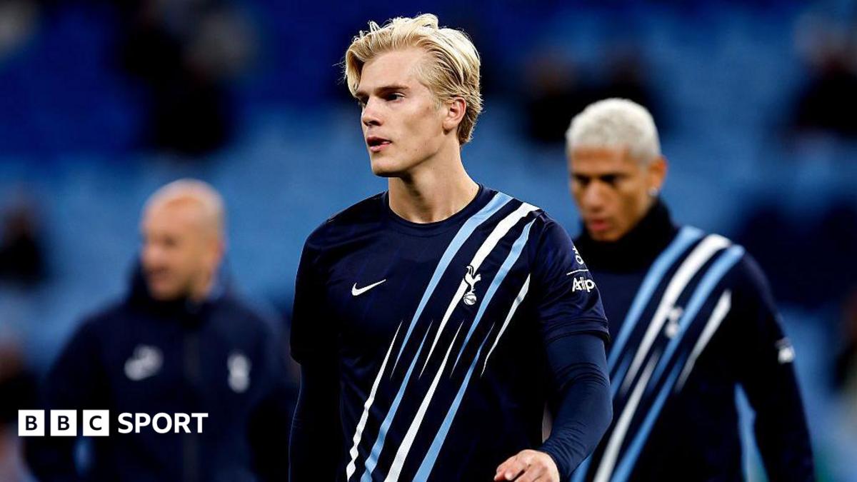 Totenham news: De Zerbi outlines Bergvall position - BBC