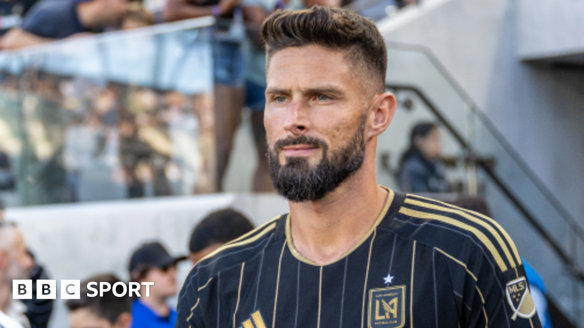 Giroud returns to French football with Lille after leaving LAFC