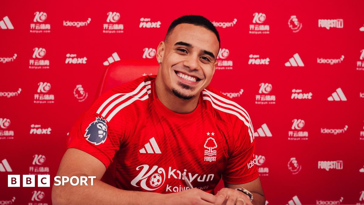 Forest defender Murillo signs new deal until 2029