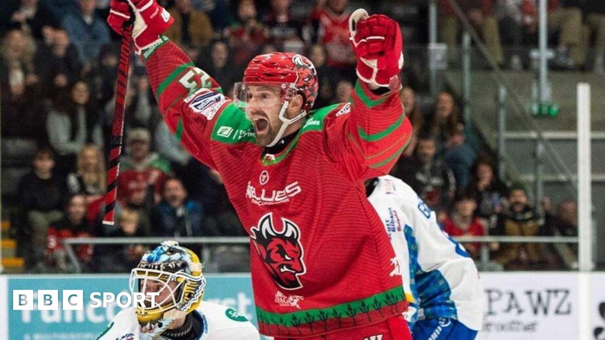 Cardiff Devils sign Evan Mosey for fourth season - BBC Sport 