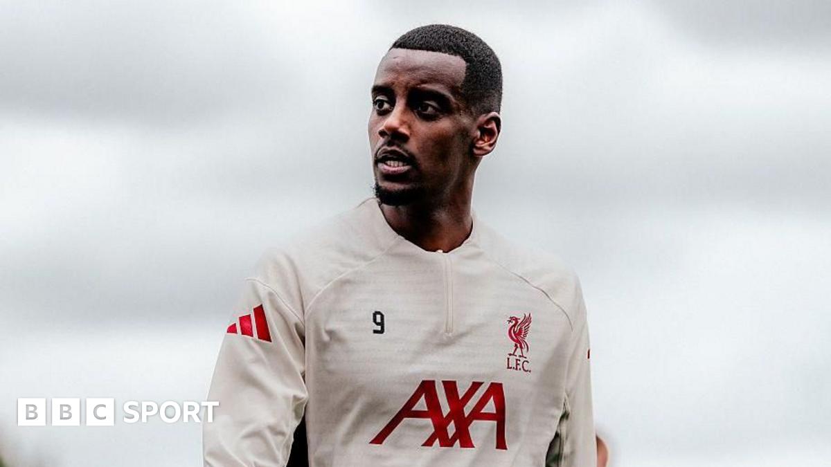 Should Isak go straight in? The FPL talking point