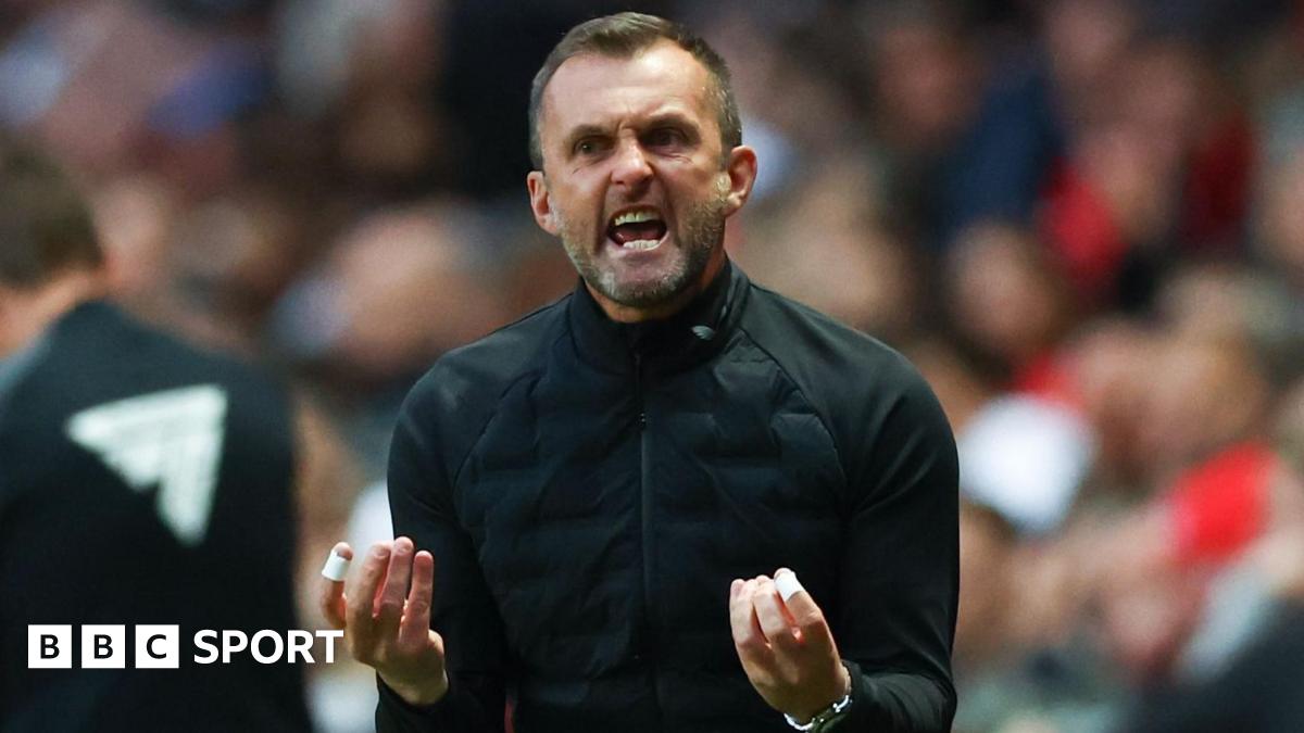 Jones 'emotional' after leading Charlton to Wembley