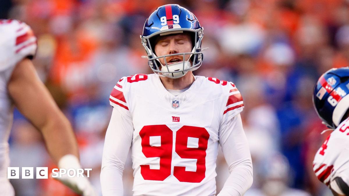 Kicker McAtamney released by New York Giants