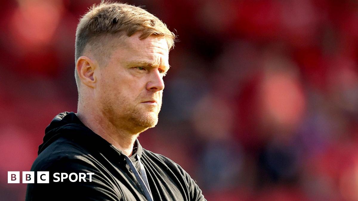 Duff steps down as manager of champions Shelbourne