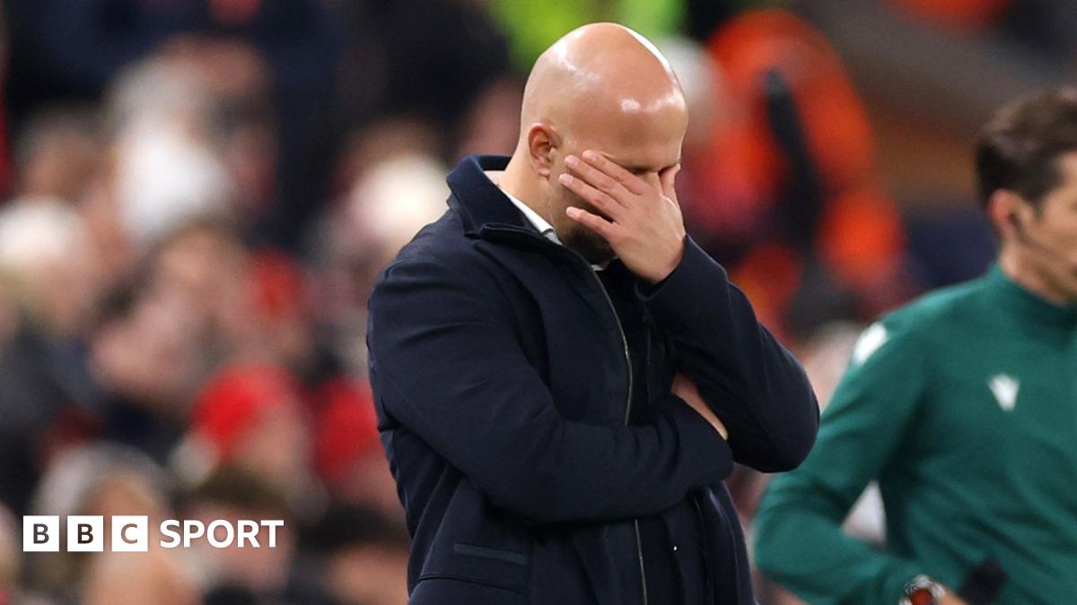 Liverpool manager Arne Slot on the touchline during defeat, looking concerned