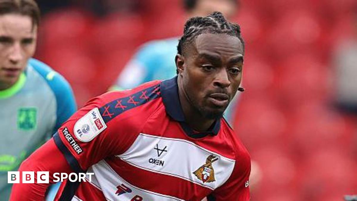 Aberdeen sign Olusanya on loan from Houston