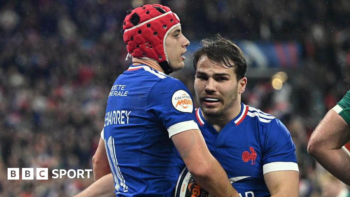 France vs Ireland LIVE: Radio commentary and text updates from the Stade de France