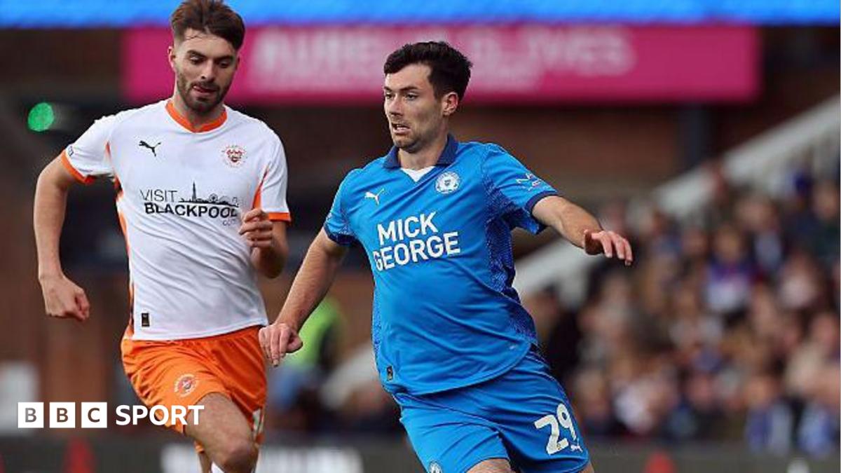 Wrexham's O'Connor seals switch to Peterborough