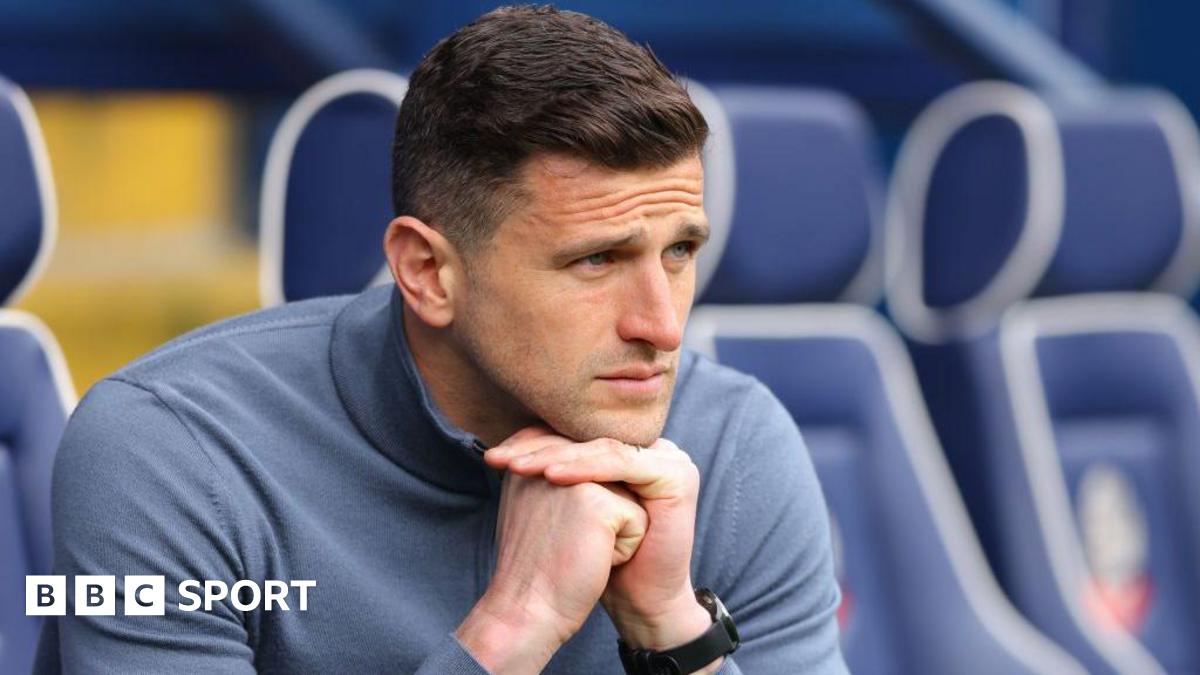 John Mousinho: Portsmouth boss on 'difficult' work-life balance - BBC Sport