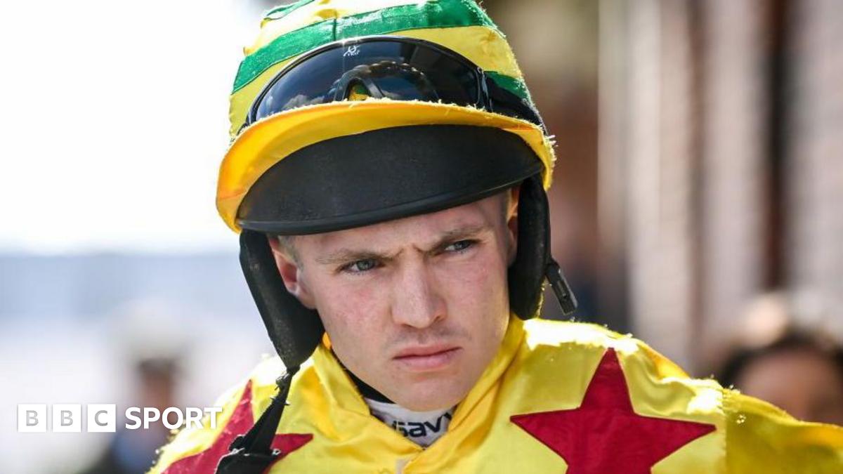 Michael O’Sullivan: Irish jockey dies after Thurles fall