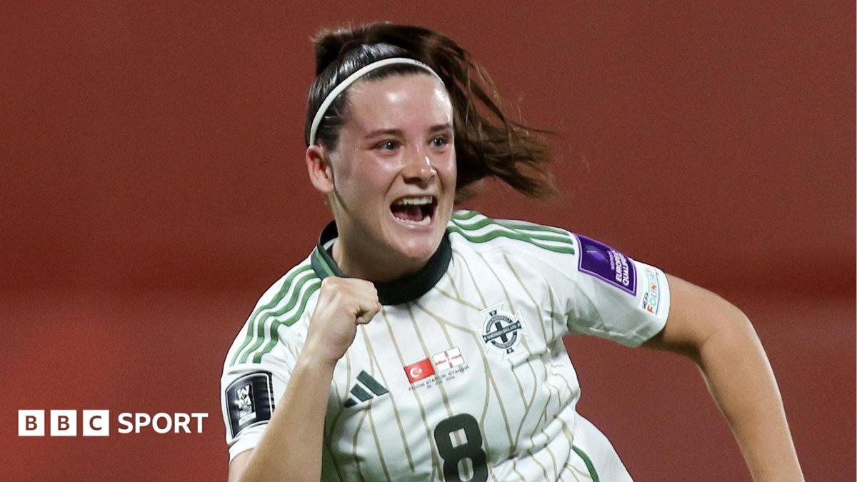 Women's Premiership: Cliftonville three clear at top as Linfield score nine