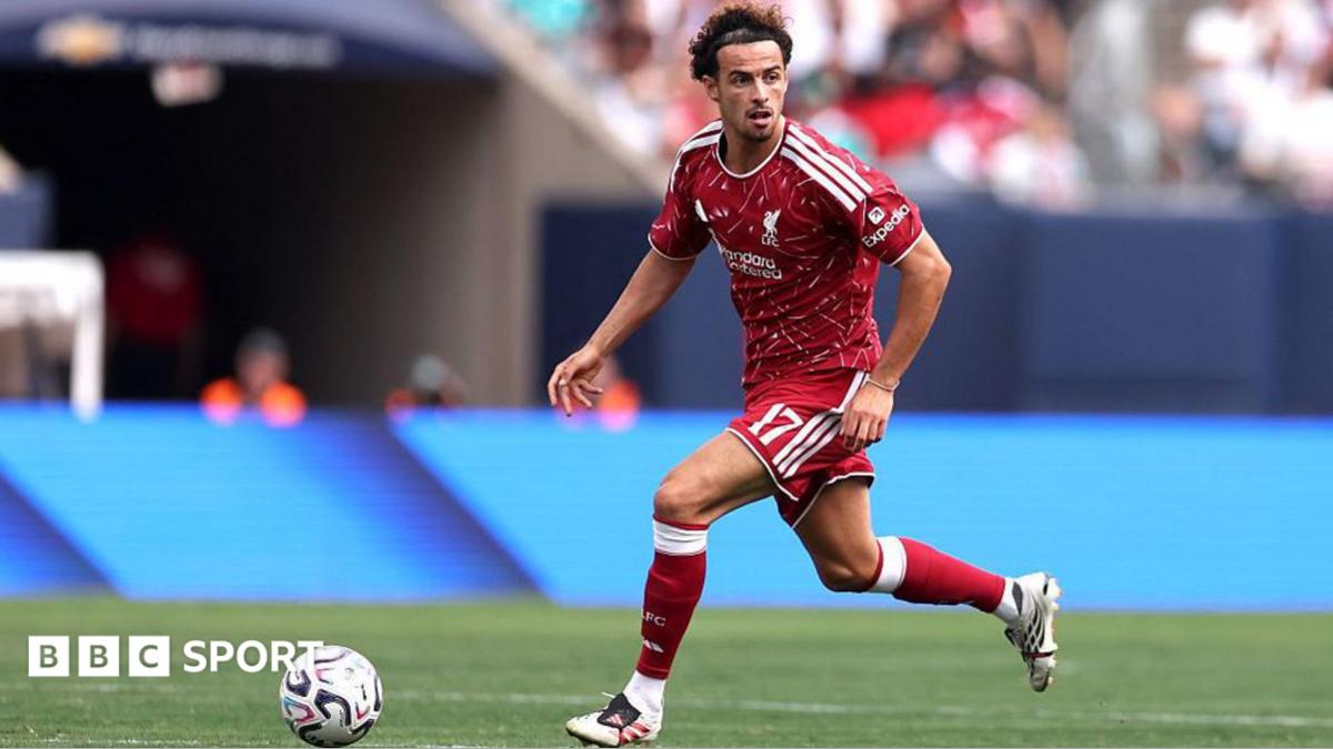 Inter close in on £30m deal for Liverpool's Jones