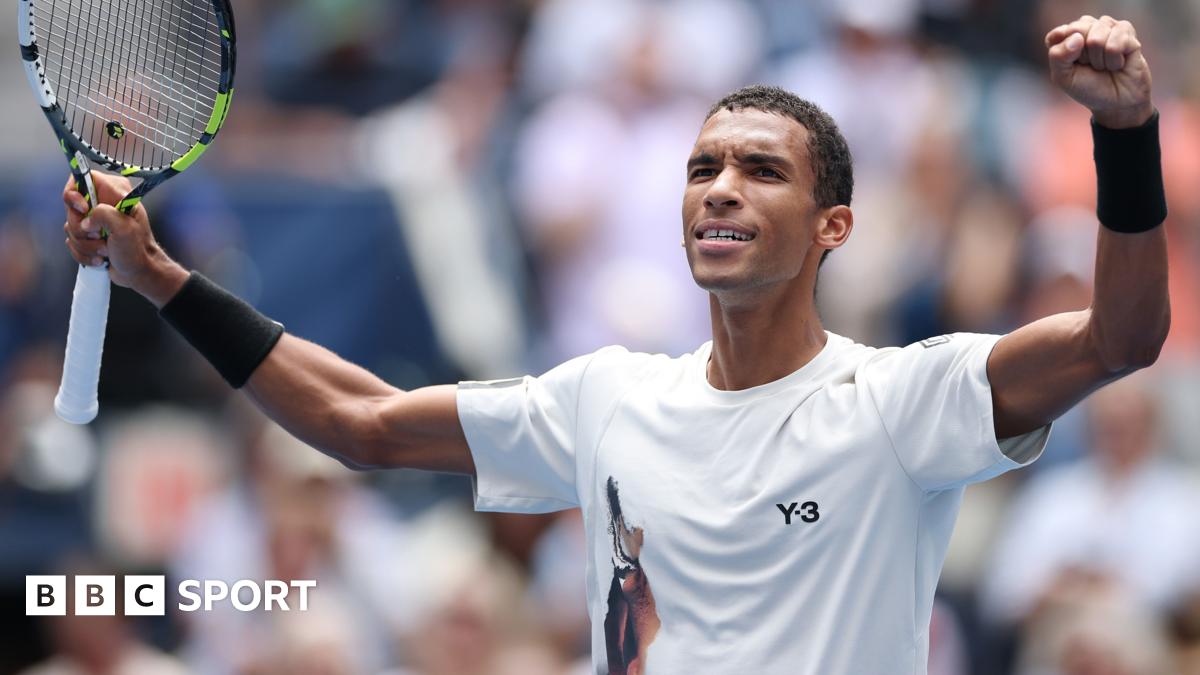 Auger-Aliassime sets up De Minaur quarter-final