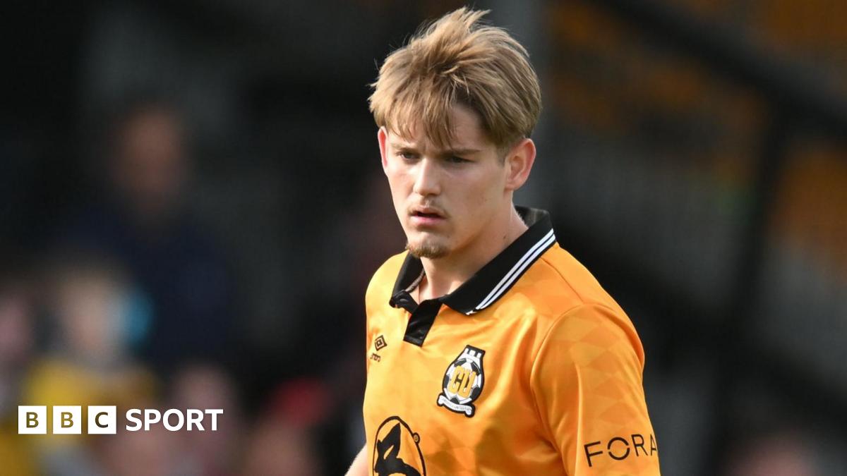 Orient sign Southampton striker Ballard