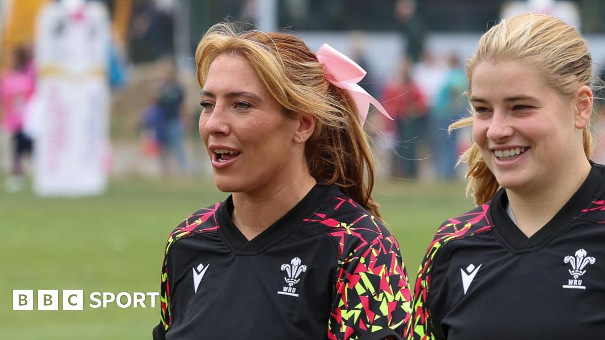 Wales stand with Evans after online image abuse