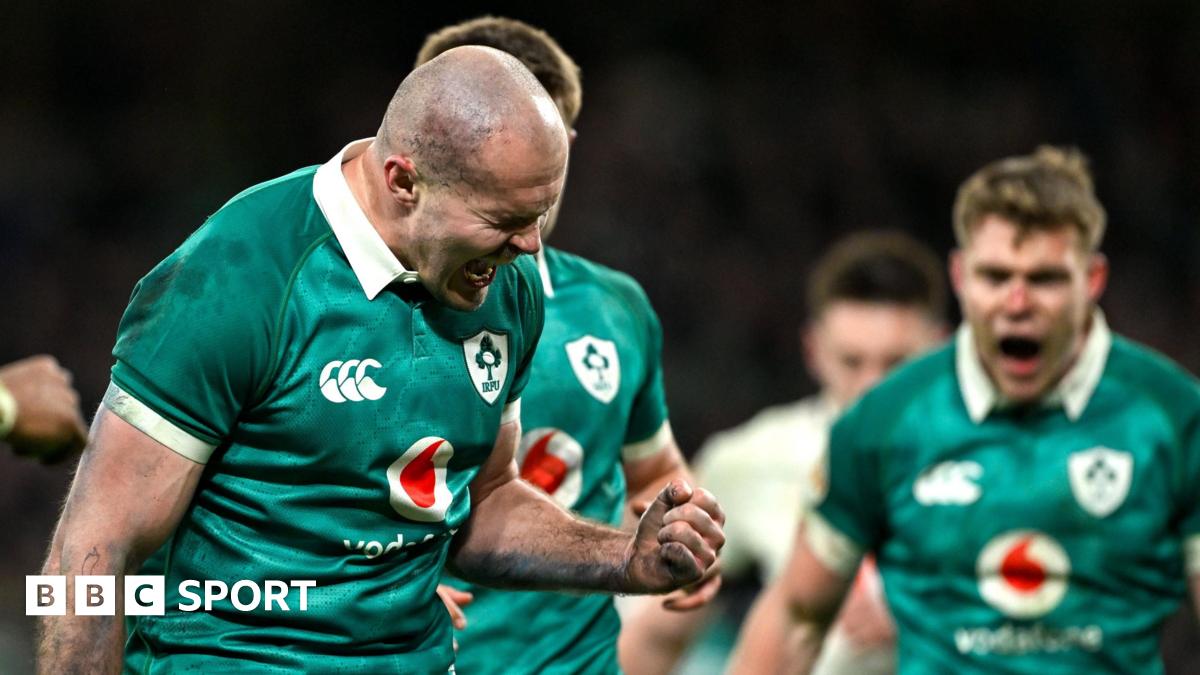 Ireland deny spirited Wales to keep hopes alive