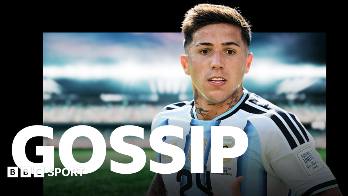 Man City explore Fernandez move - Saturday's gossip