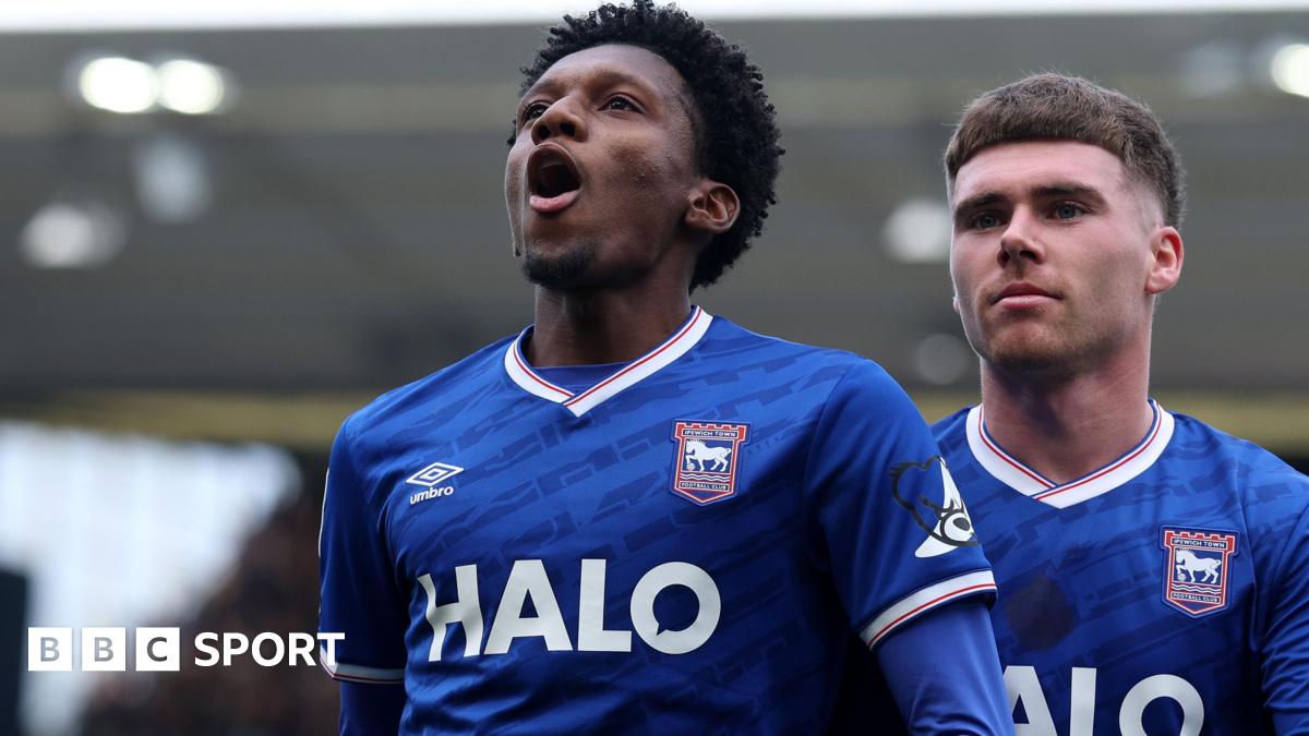 Championship LIVE: Ipswich Town v Norwich City