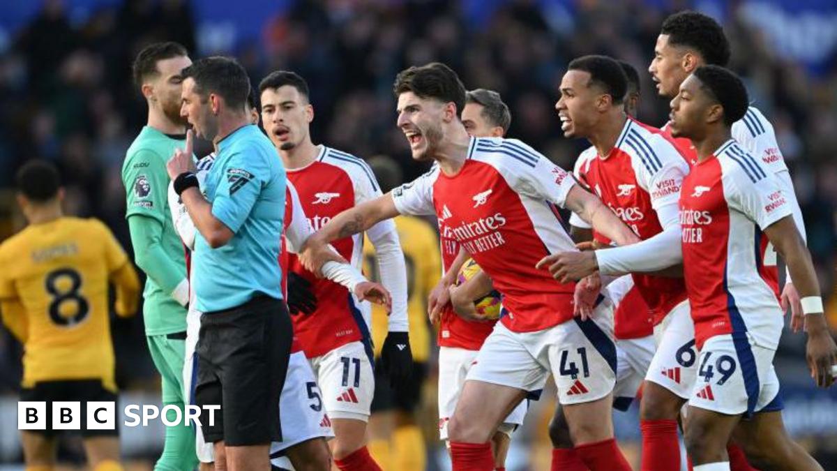 'One of the worst decisions I've seen' - should Lewis-Skelly have seen red?