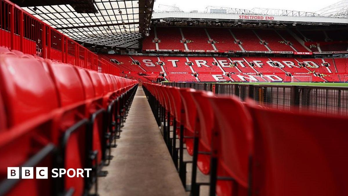 Man Utd owe more than £1bn after latest borrowing