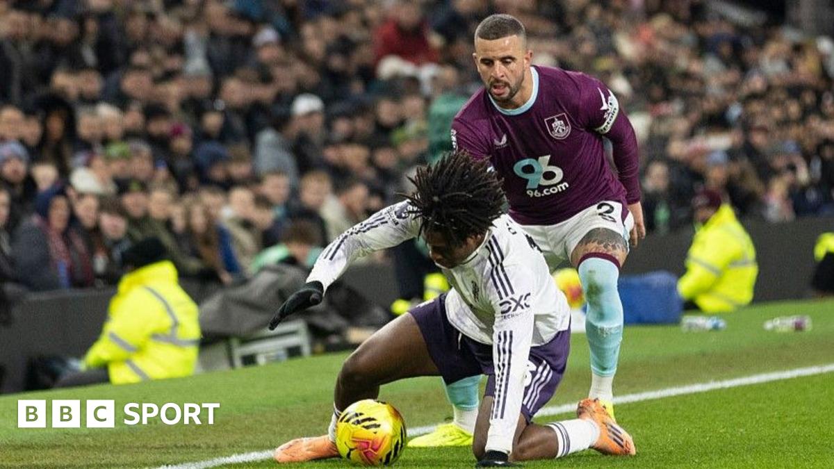 Man Utd: Darren Fletcher questions Kyle Walker tackle