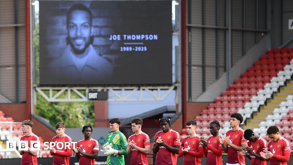 Man Utd news: Joe Thompson Award launched   BBC