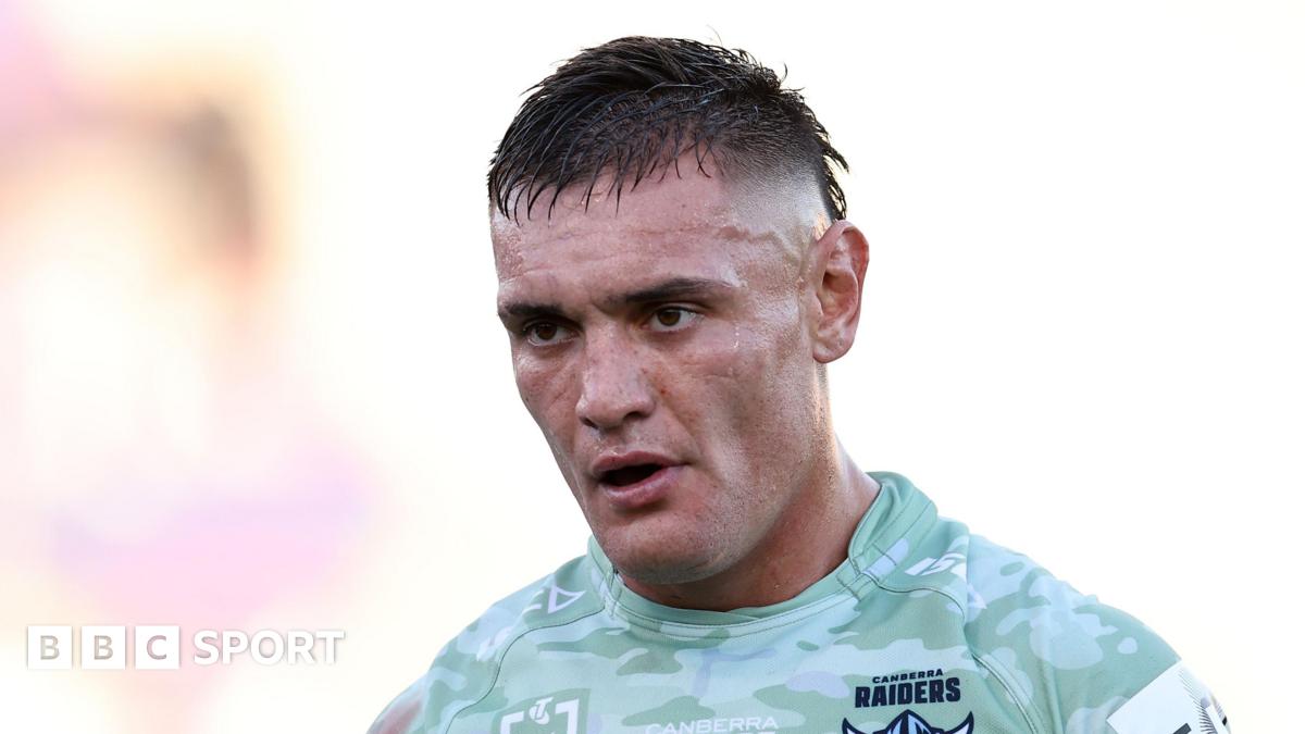 Leeds sign Samoa hooker Levi from Canberra