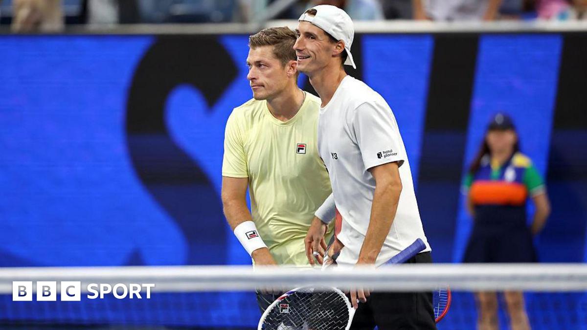 Salisbury & Skupski bid for British history in doubles final