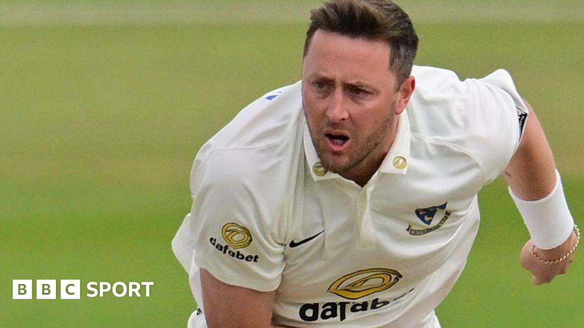 Worcestershire Chasing 351 Against Sussex in County Championship