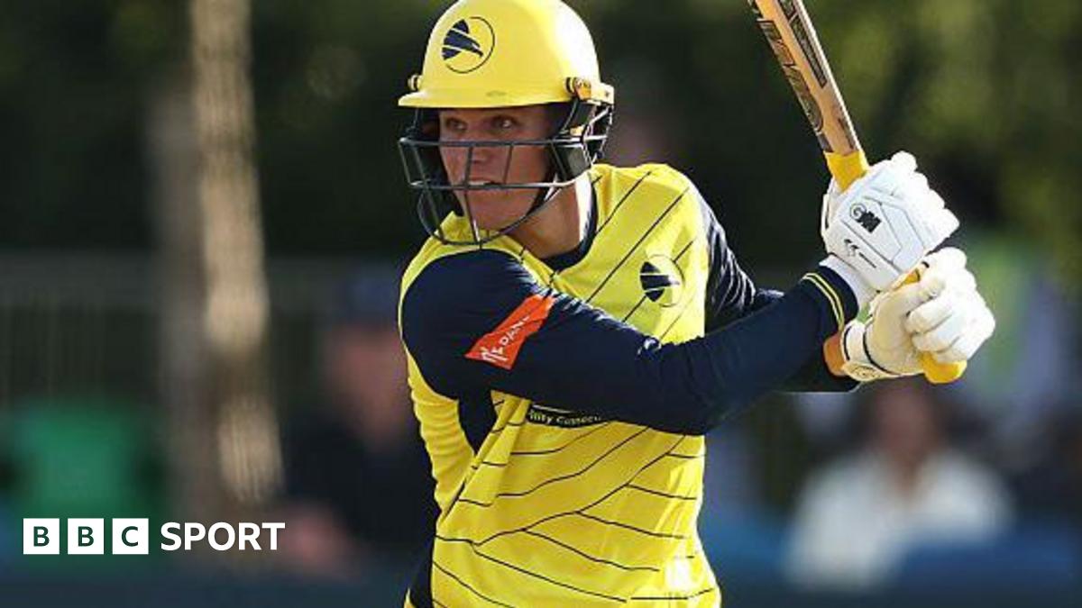 T20 Blast: Hawks, Foxes & Rapids boost knockout hopes