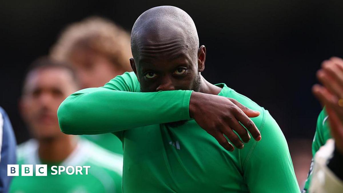 न्यूकैसल: £124 मिलियन खर्च किए गए लेकिन न्यूकैसल स्ट्राइकर समाधान के करीब नहीं है