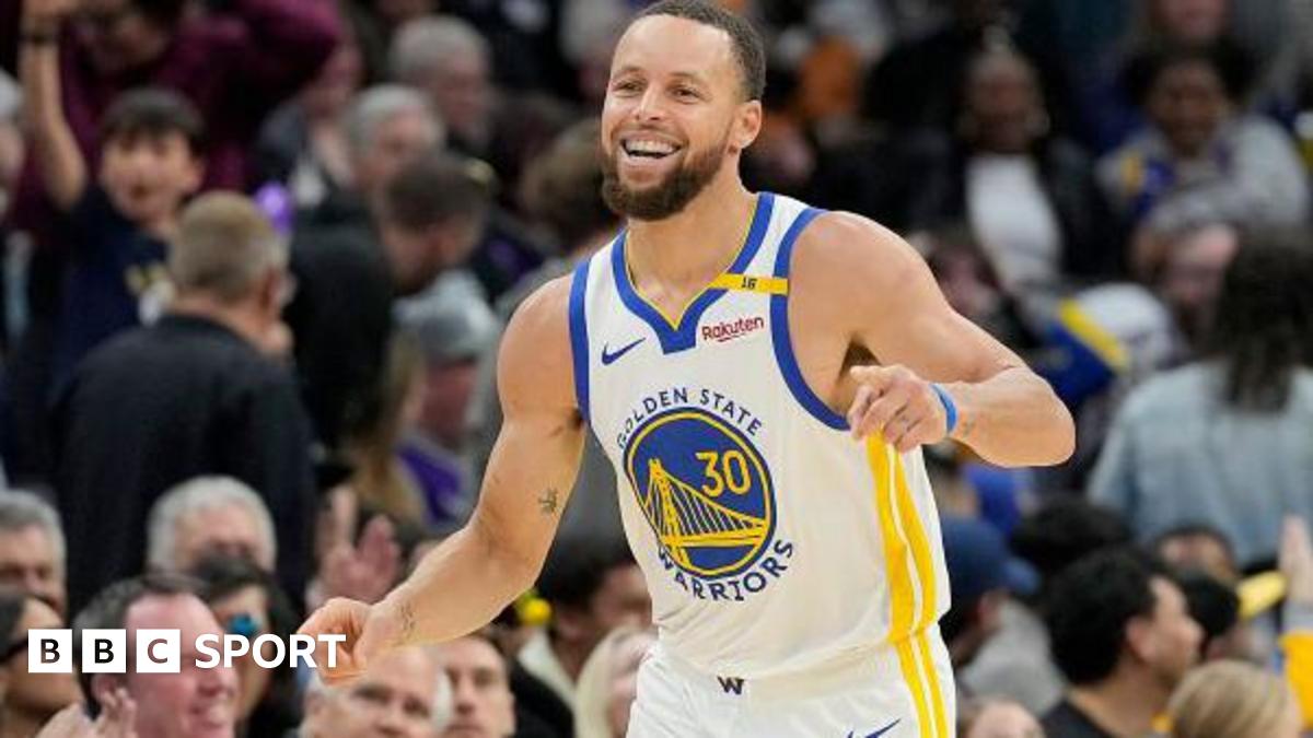 Curry makes history as Warriors beat Kings