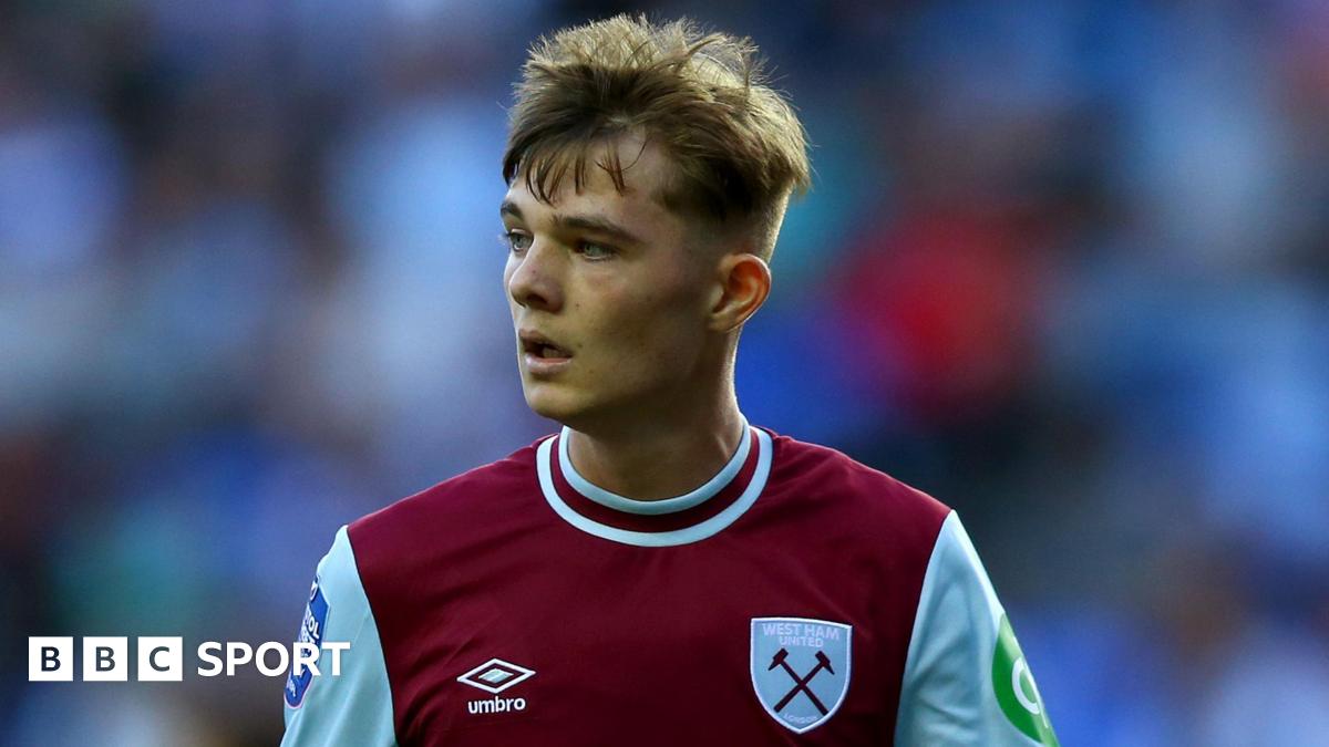 Shelbourne Signs Republic of Ireland U21 Winger Sean Moore from West Ham