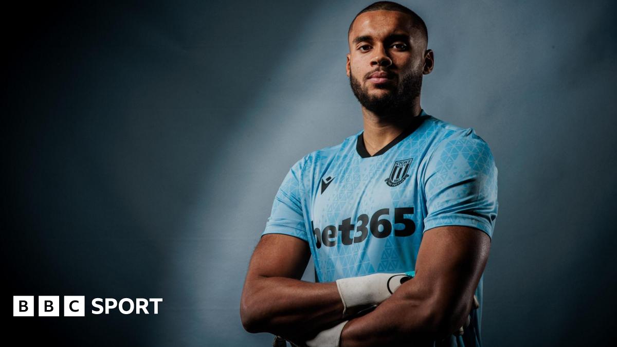 Gavin Bazunu: Southampton goalkeeper joins Stoke City on loan