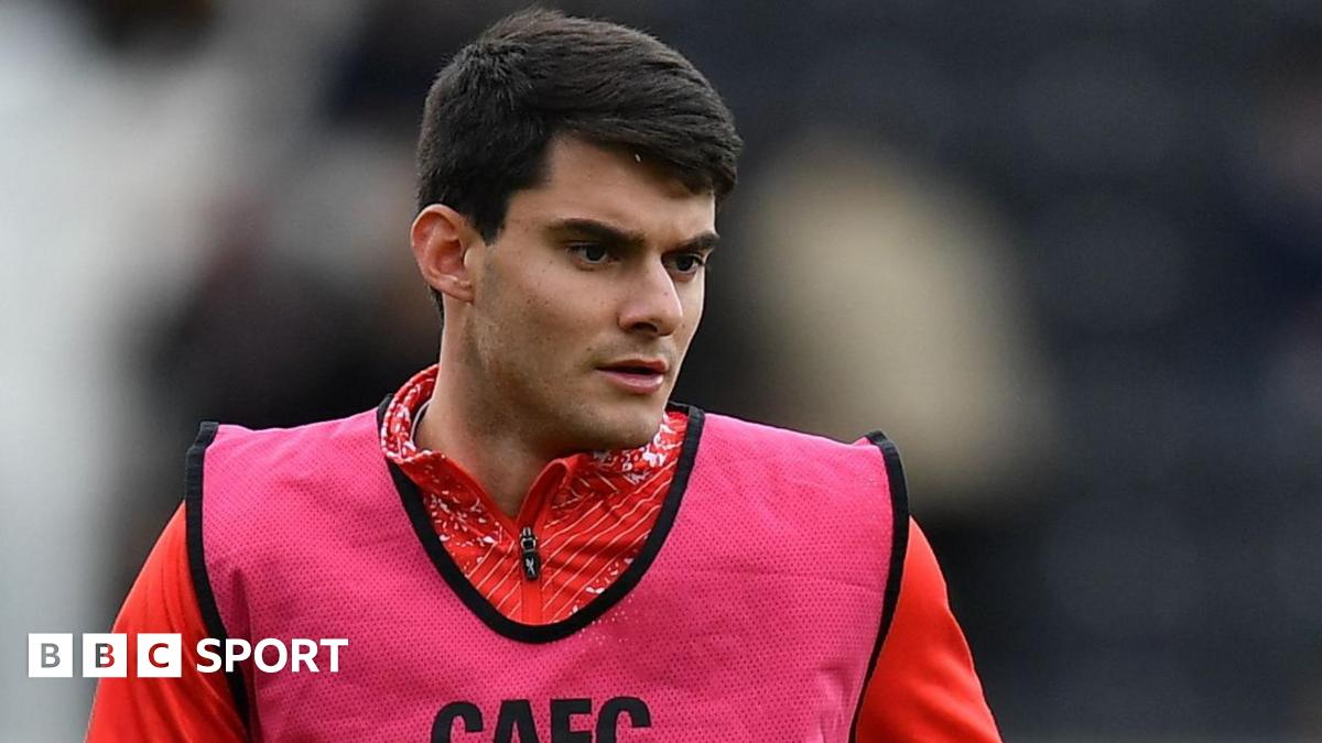 Rob Apter: Bolton Wanderers sign Charlton Athletic winger on loan | Manchester News Rob Apter: Bolton Wanderers sign Charlton Athletic winger on loan | Manchester News