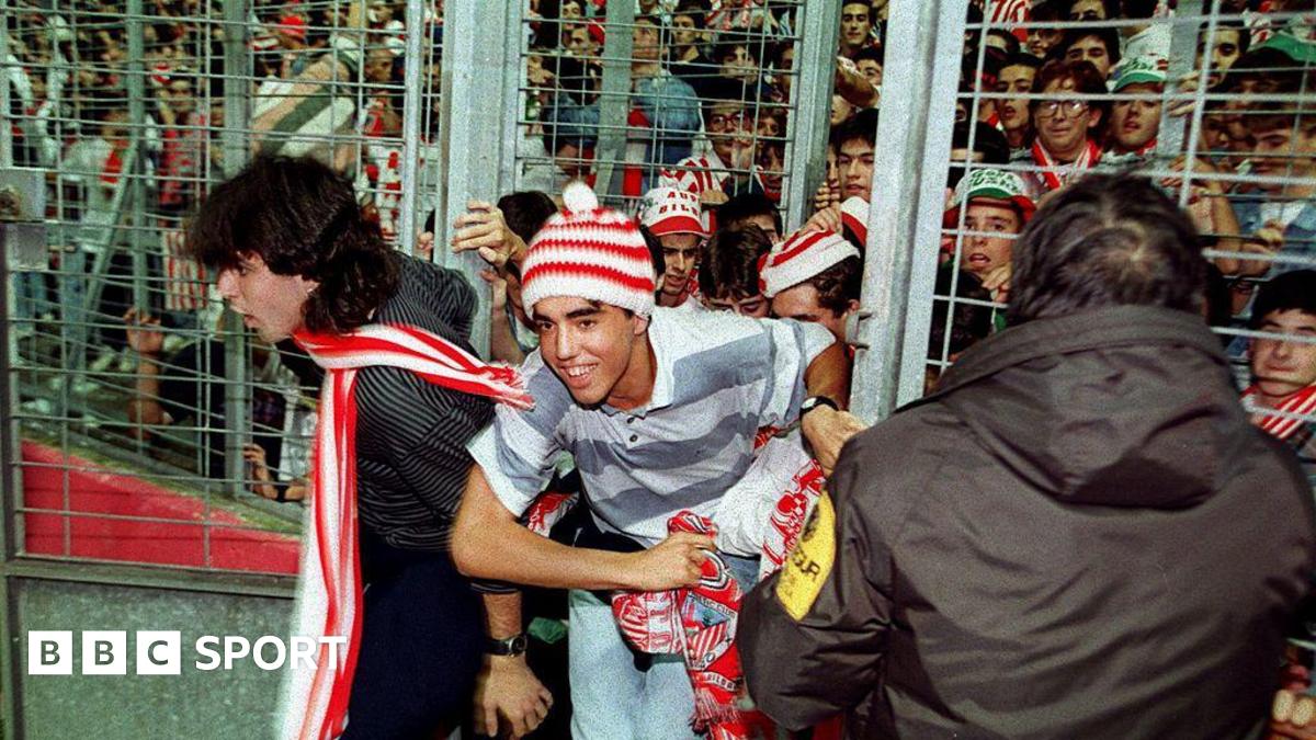 The unique bond which led Newcastle fans to wear red and white