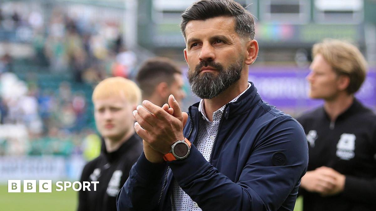 Plymouth Argyle Head Coach Muslic Opens Talks with Schalke