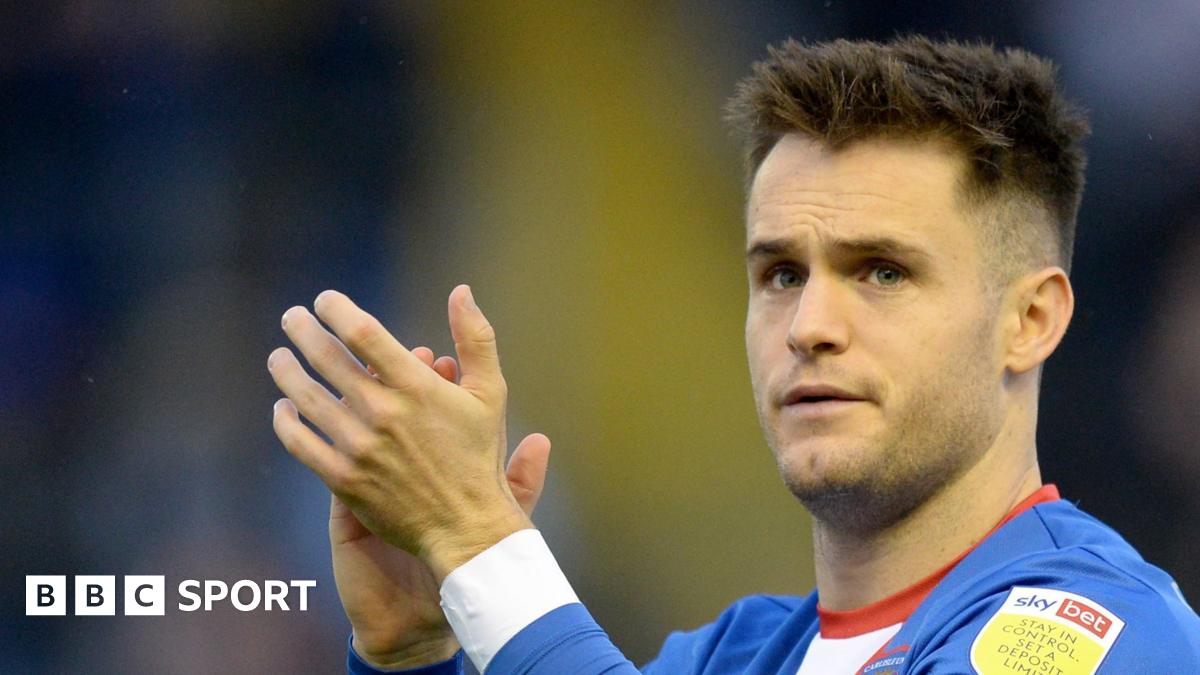 Joe Riley: Walsall sign ex-Carlisle United full-back on two-year deal ...