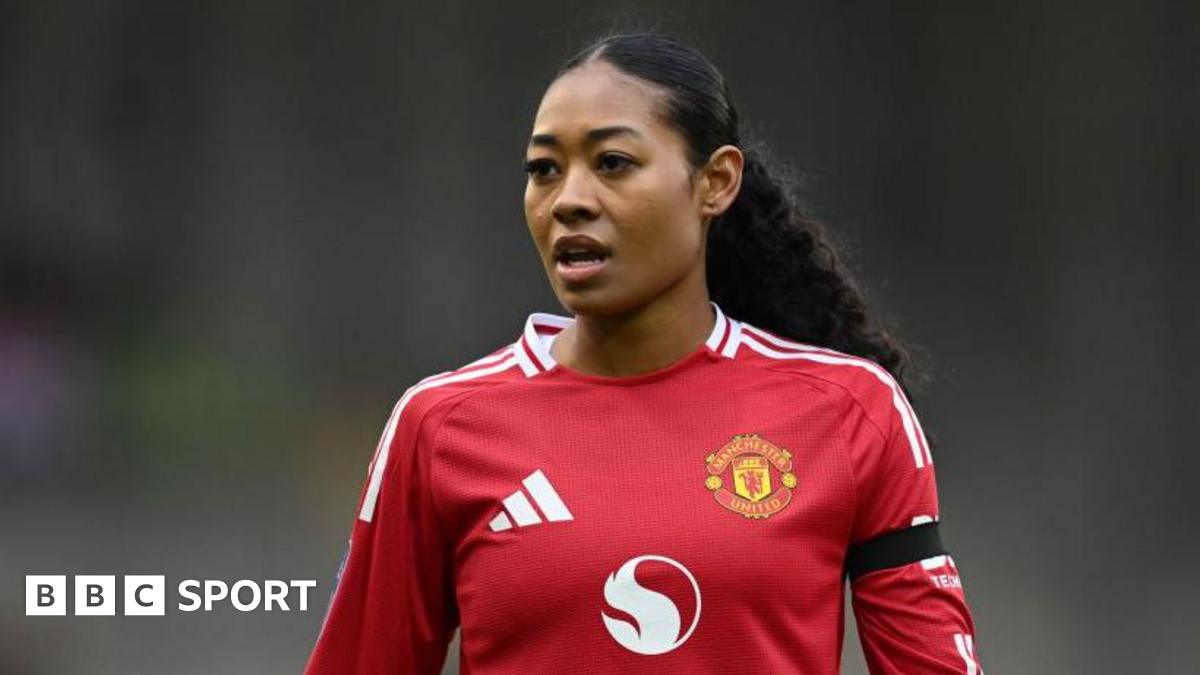 Jayde Riviere Signs New Manchester United Contract