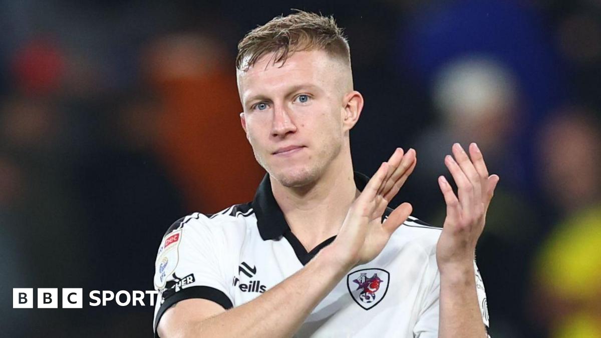 Ross McCrorie: Bristol City defender aims for place in Scotland World Cup squad