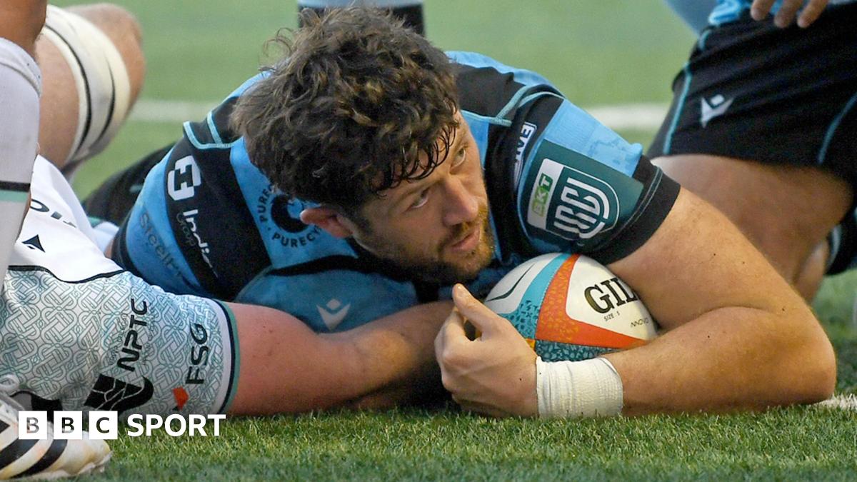 Cardiff beat Ospreys to improve URC play-off hopes