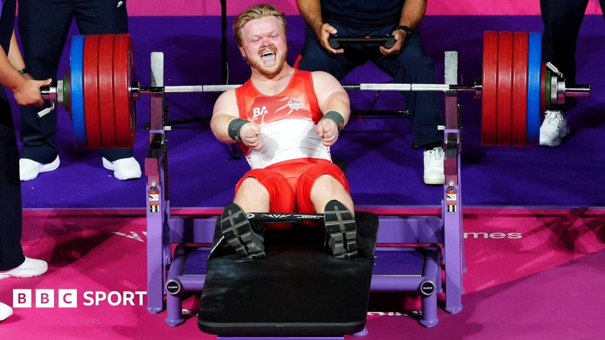 England powerlifter Swan wins first gold in Glasgow