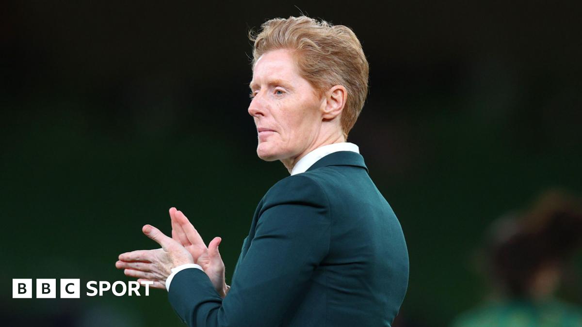 Republic of Ireland: Manager Eileen Gleeson to leave role after Euro 2025 qualification failure