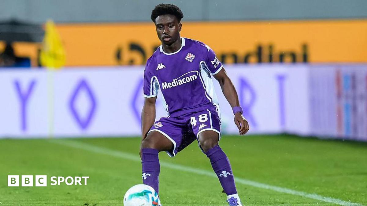 QPR sign former Brighton full-back Lamptey
