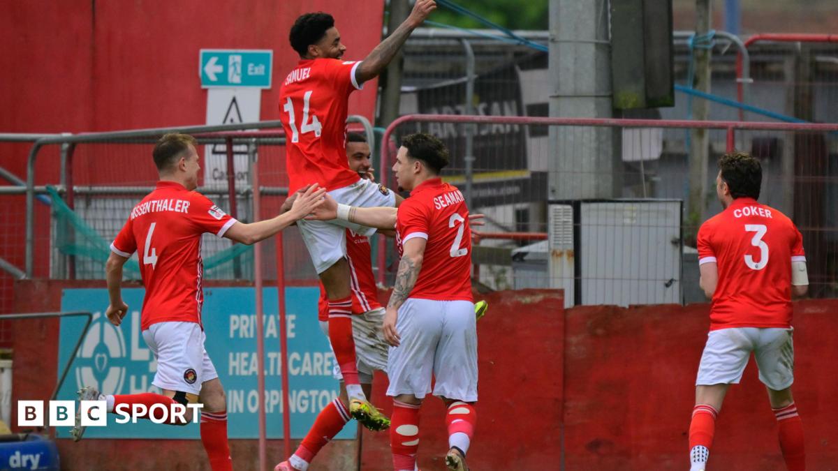 National League suspends Ebbsfleet over unpaid debt
